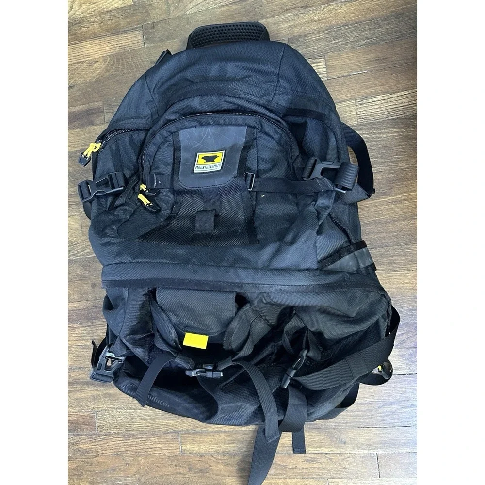 Mountainsmith Borealis AT Camera Backpack Padded Waist Black